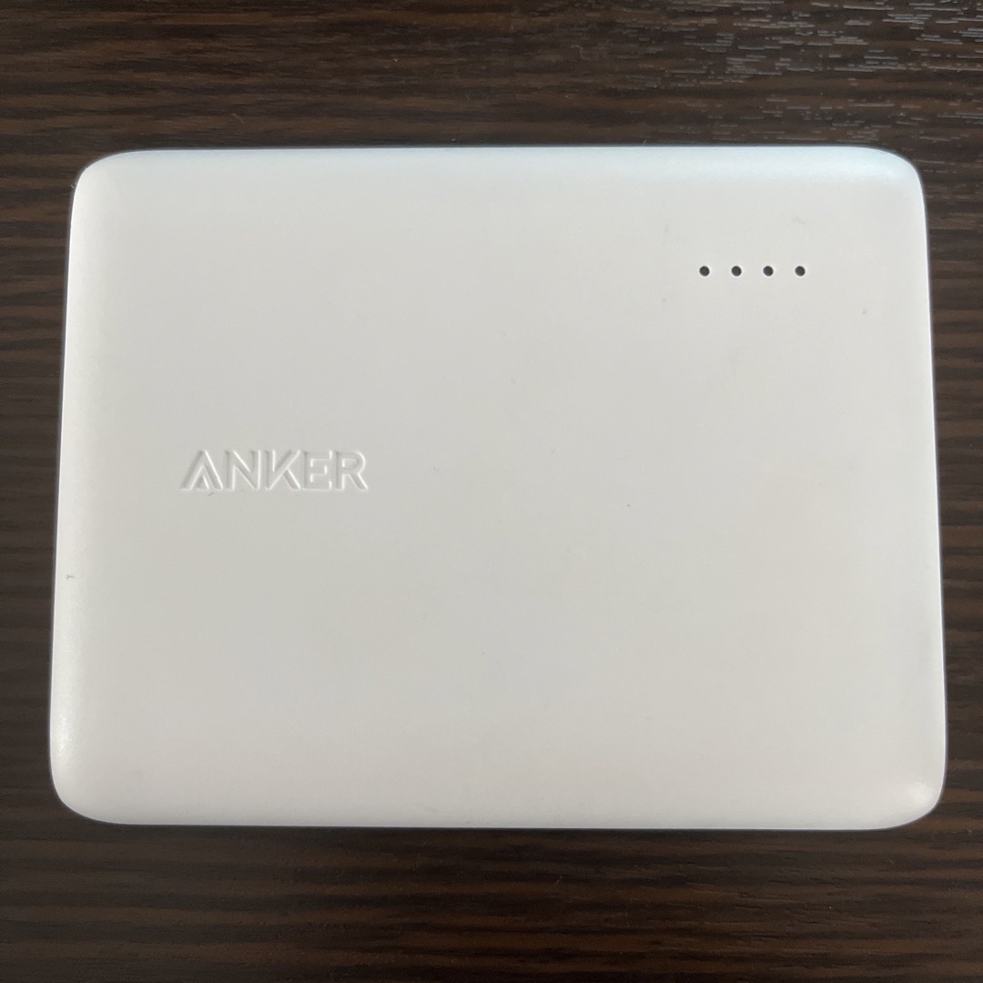 Anker(アンカー)のAnker PowerCore 13000 2ポート モバイルバッテリー スマホ/家電/カメラのスマートフォン/携帯電話(バッテリー/充電器)の商品写真