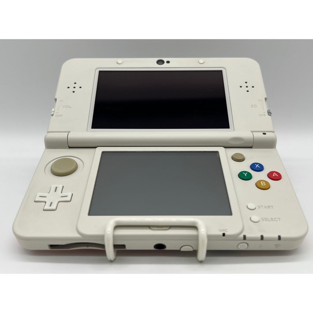 Newニンテンドー3DS ホワイト - 携帯用ゲーム本体 Newニンテンドー3DS ホワイト - 携帯用ゲーム本体