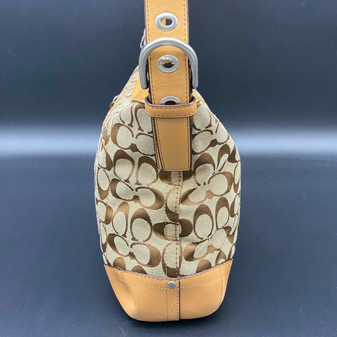 極美品】coach ショルダーバック ヌメ A4収納 シグネチャー レザー-