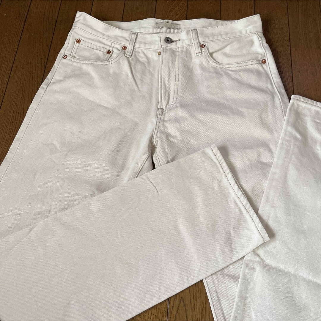 UNIQLO(ユニクロ)のユニクロ　ホワイトジーンズ　JAPANESE FABRIC BY KAIHARA メンズのパンツ(デニム/ジーンズ)の商品写真