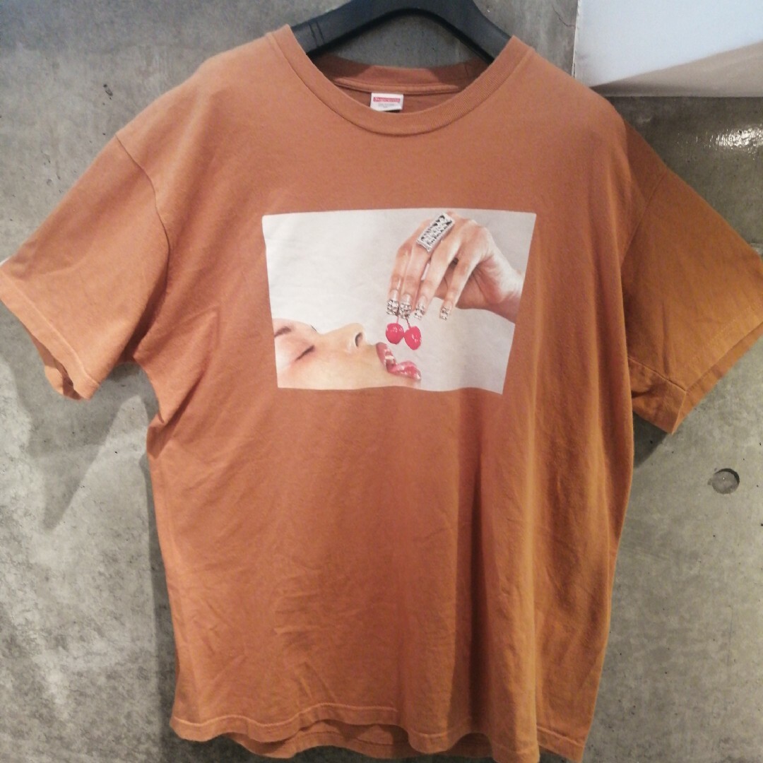 【XLサイズ　チェリー】Supreme　シュプリーム Cherries　Tシャツ