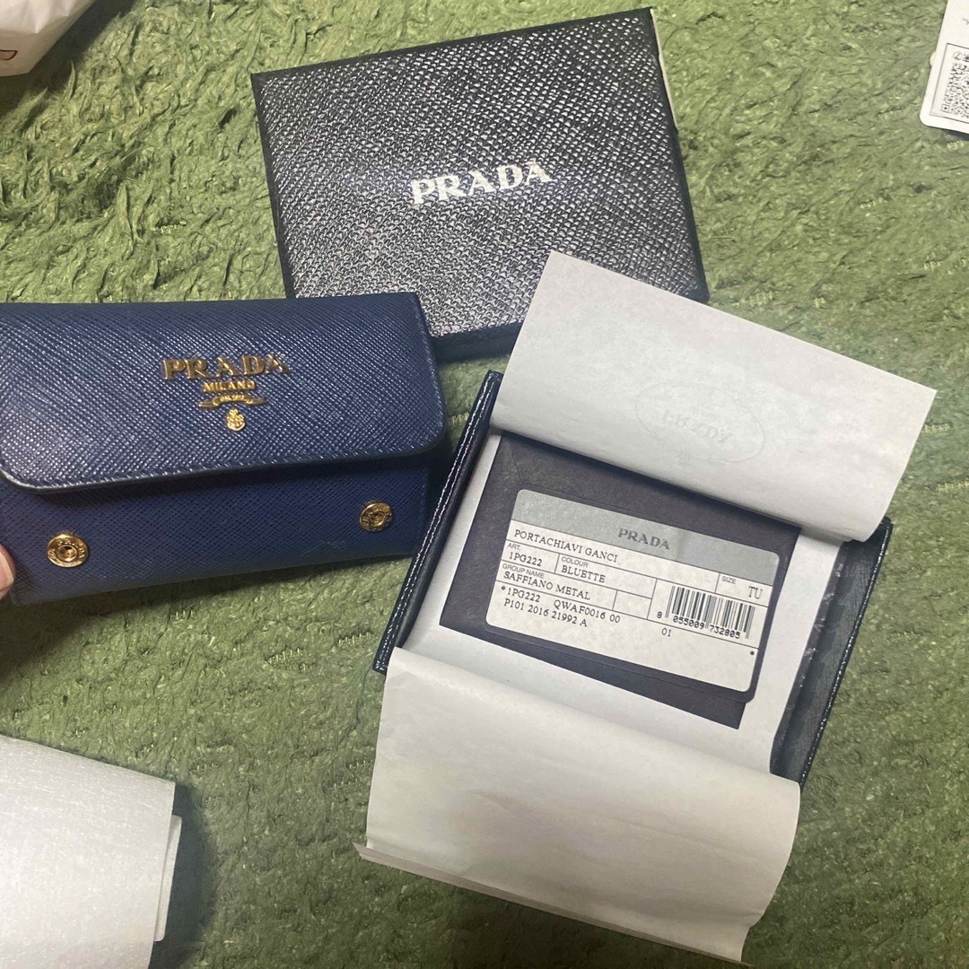 PRADA(プラダ)のプラダ　キーケース　正規品　青 レディースのファッション小物(キーケース)の商品写真
