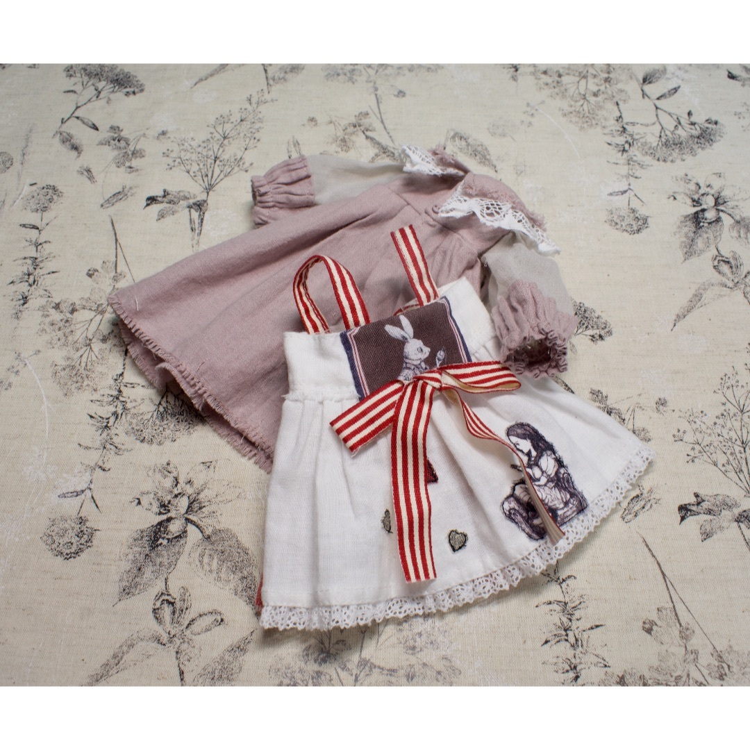 💗ブライスアウトフィット💗リバーシブル髪飾り アリスの可愛いお洋服セット ????ブライスアウトフィット????リバーシブル髪飾り 可愛いお洋服セット