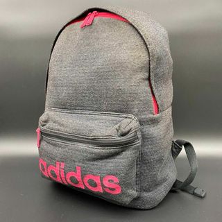 アディダス(adidas)の【美品】adidas アディダス　リュック　大容量　ピンク　ダークグレー(バッグパック/リュック)