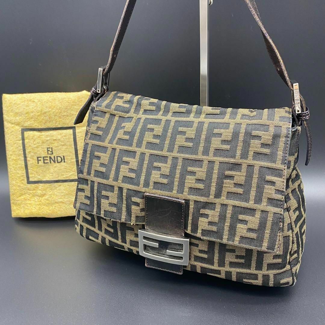 FENDI   美品FENDI マンマバケット ズッカ 総柄 ワンショルダー