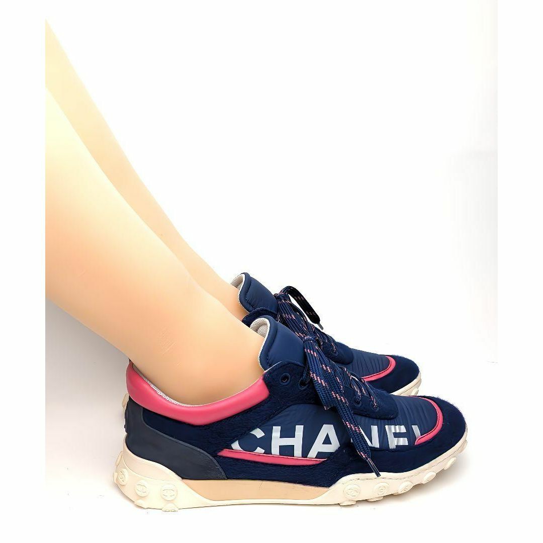 CHANEL - 新品そっくりさん⭐CHANELシャネル ロゴスニーカー 36 CHANEL - 新品そっくりさん⭐CHANELシャネル ロゴスニーカー 36