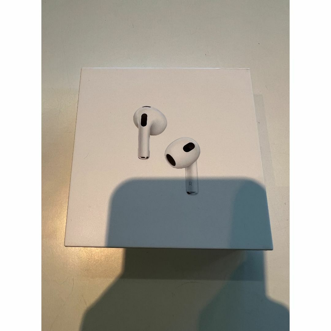 Apple - 新品 正規品 Air Pods 第三世代  A2565 MPNY3J