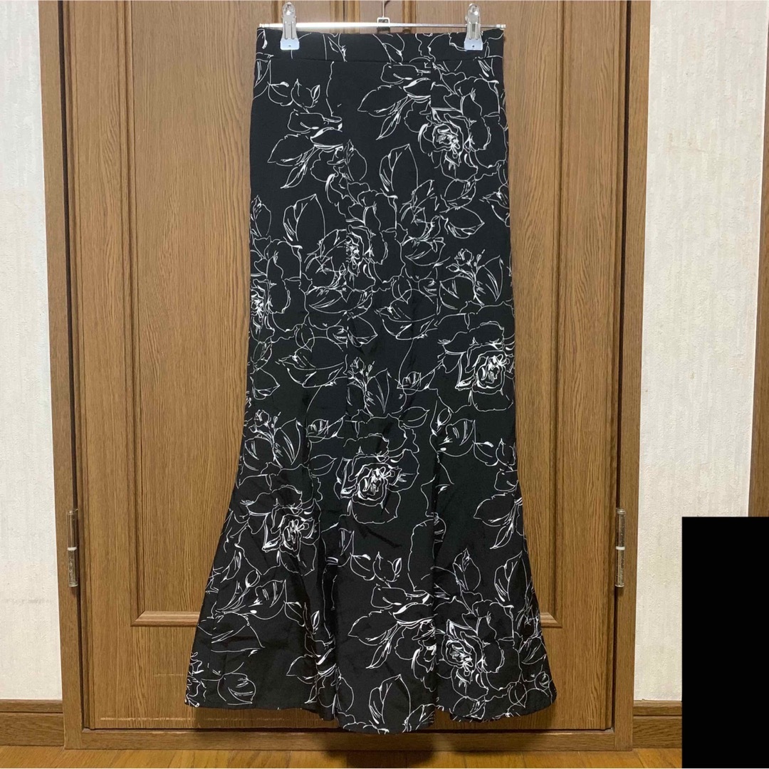 GRL(グレイル)のGRL グレイル 花柄マーメイドロングスカート[gc55] ブラック Sサイズ レディースのスカート(ロングスカート)の商品写真