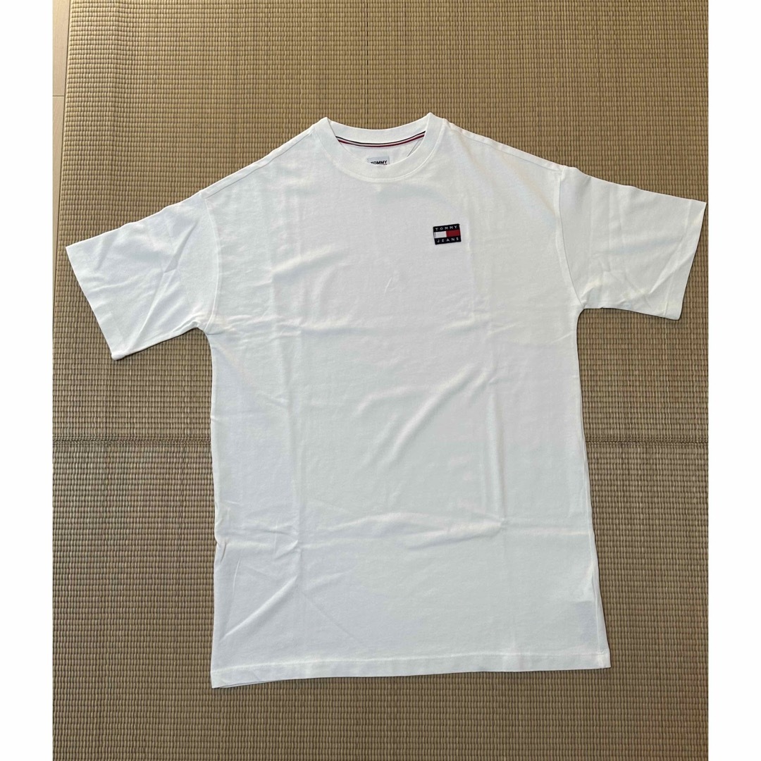 TOMMY JEANS(トミージーンズ)のTOMMY JEANS トミージーンズ　tシャツワンピース レディースのトップス(Tシャツ(半袖/袖なし))の商品写真