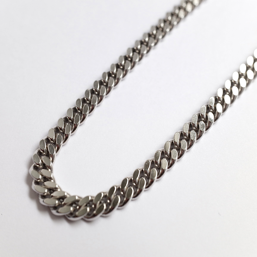 TOM WOOD(トムウッド)の新品正規品 tom wood curb chain L ネックレス 24.5 メンズのアクセサリー(ネックレス)の商品写真