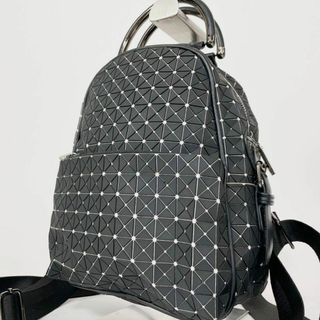 バオバオイッセイミヤケ(BaoBaoIsseyMiyake)の《未使用級》希少デザイン BAOBAO ISSEY MIYAKE レザーリュック(バッグパック/リュック)