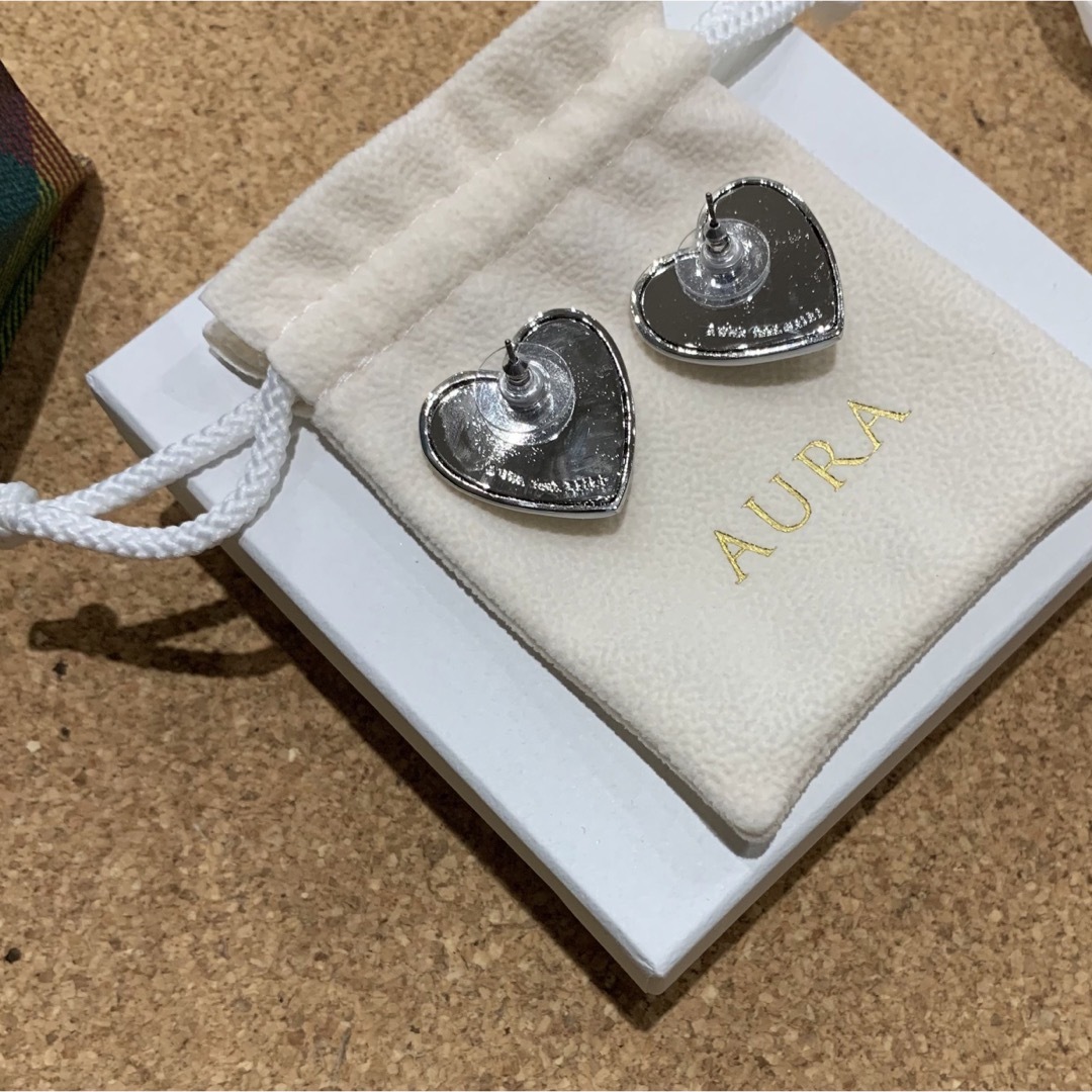 aura jewelry about feat. アウラジュエリー　ハートピアス レディースのアクセサリー(ピアス)の商品写真