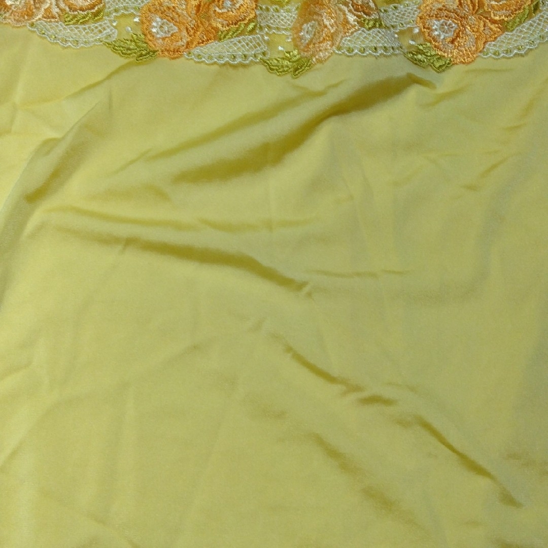 Wacoal(ワコール)のワコール製黄色のキャミソール　バスト85 レディースの下着/アンダーウェア(その他)の商品写真