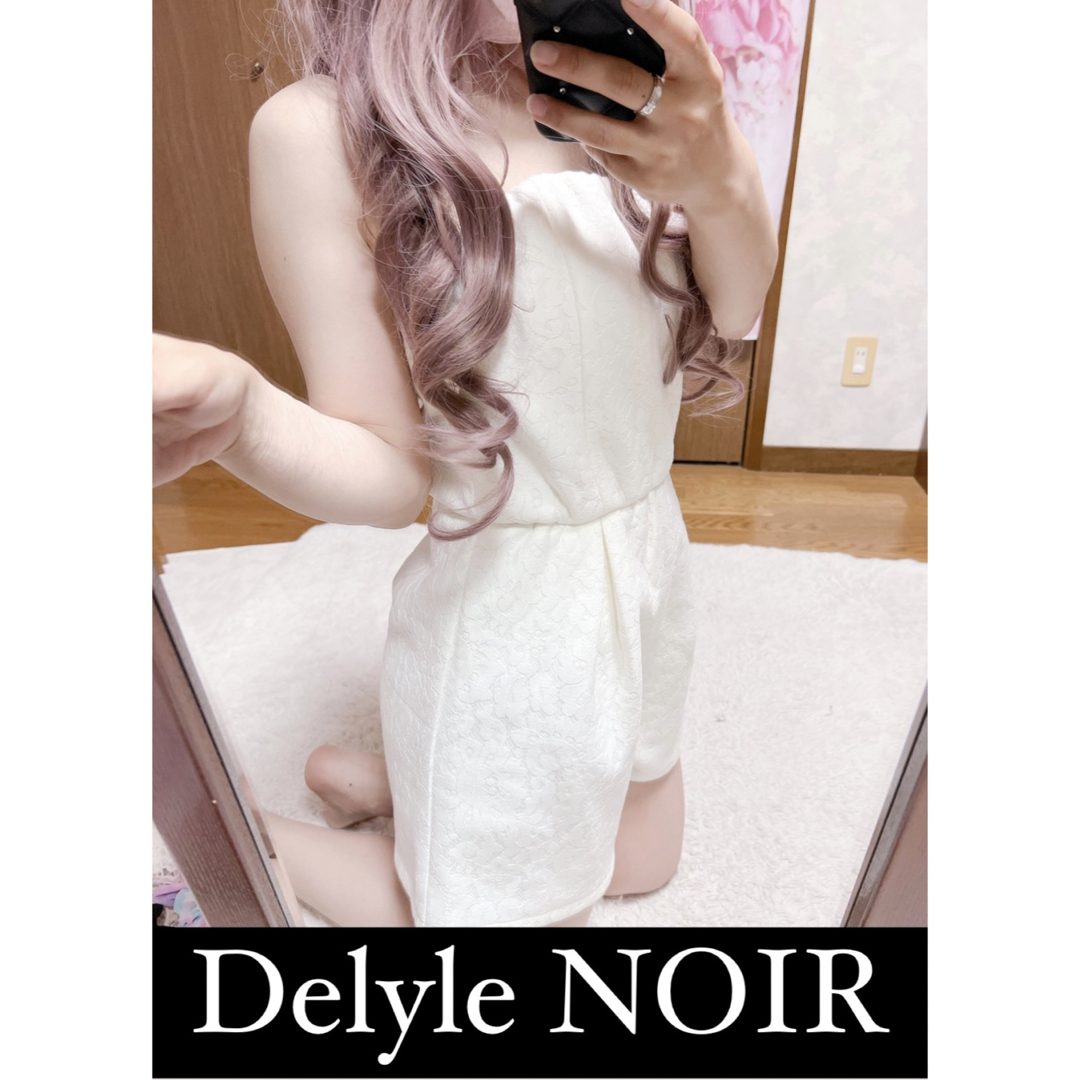 Delyle NOIR(デイライルノアール)の5267.Delyle NOIR レース模様 ロンパース パット入り レディースのパンツ(オールインワン)の商品写真