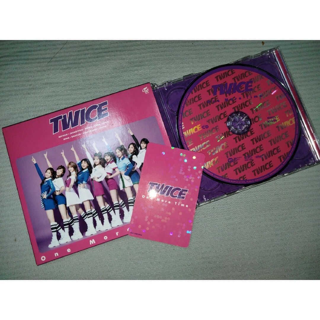 TWICE - TWICE one moretime. CandyPOP🍬🍭CD→DVDの通販 by ムウ's ...