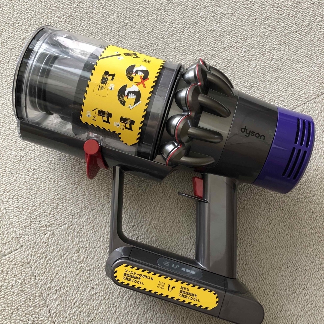 ダイソン 掃除機SV12コードレスクリーナー サイクロンV10 Fluffy ダイソン 掃除機SV12コードレスクリーナー サイクロンV10 Fluffy