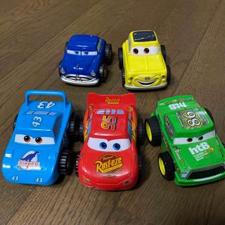 ディズニー(Disney)のカーズ　マックィーン　プルバック　(電車のおもちゃ/車)