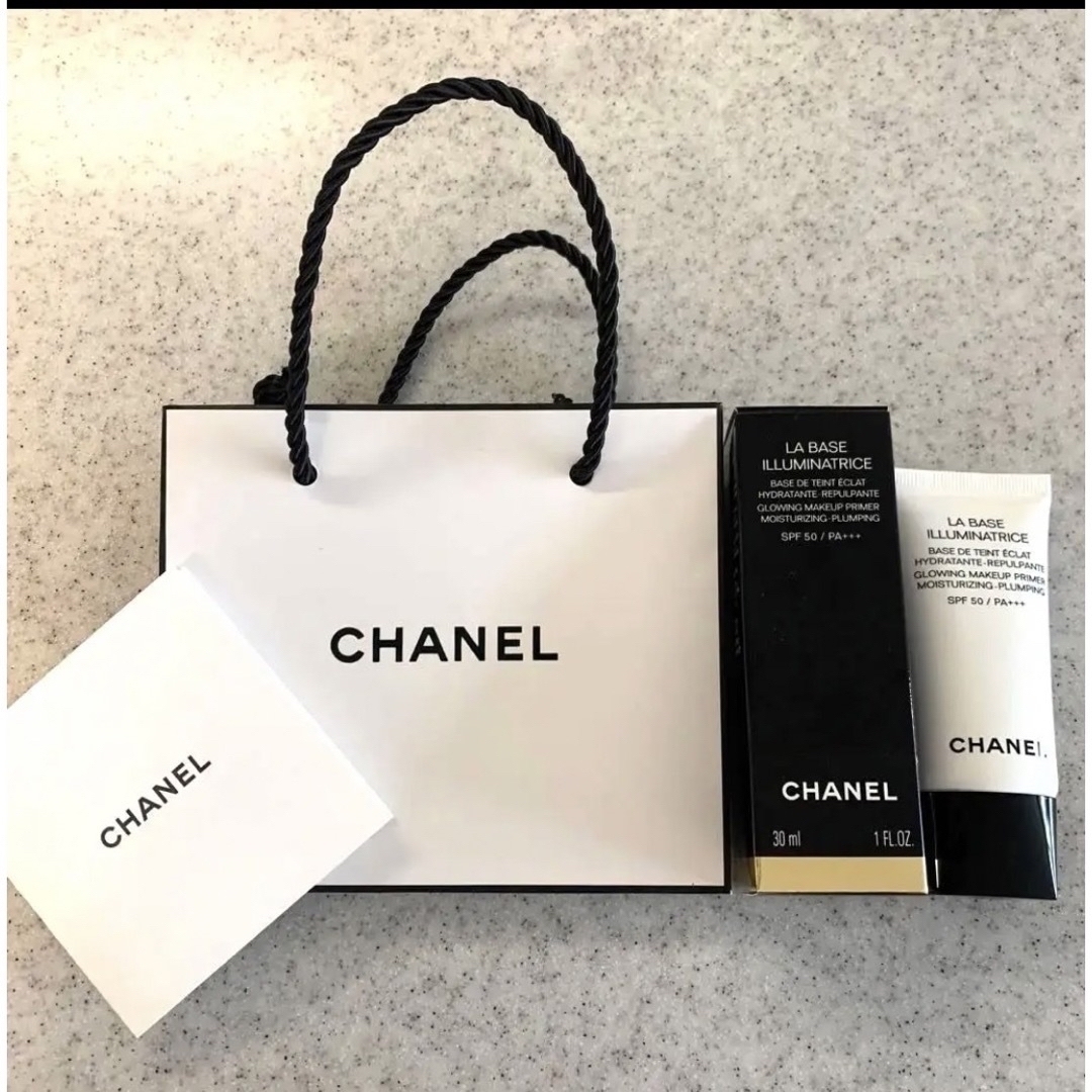 CHANEL(シャネル)のほぼ満量　シャネル　ラバーズイルミナトゥリス　メイクアップベース　下地 コスメ/美容のベースメイク/化粧品(化粧下地)の商品写真