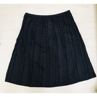 綿100% ブラック　透かし入りスカート　サイズ5L(ひざ丈スカート)