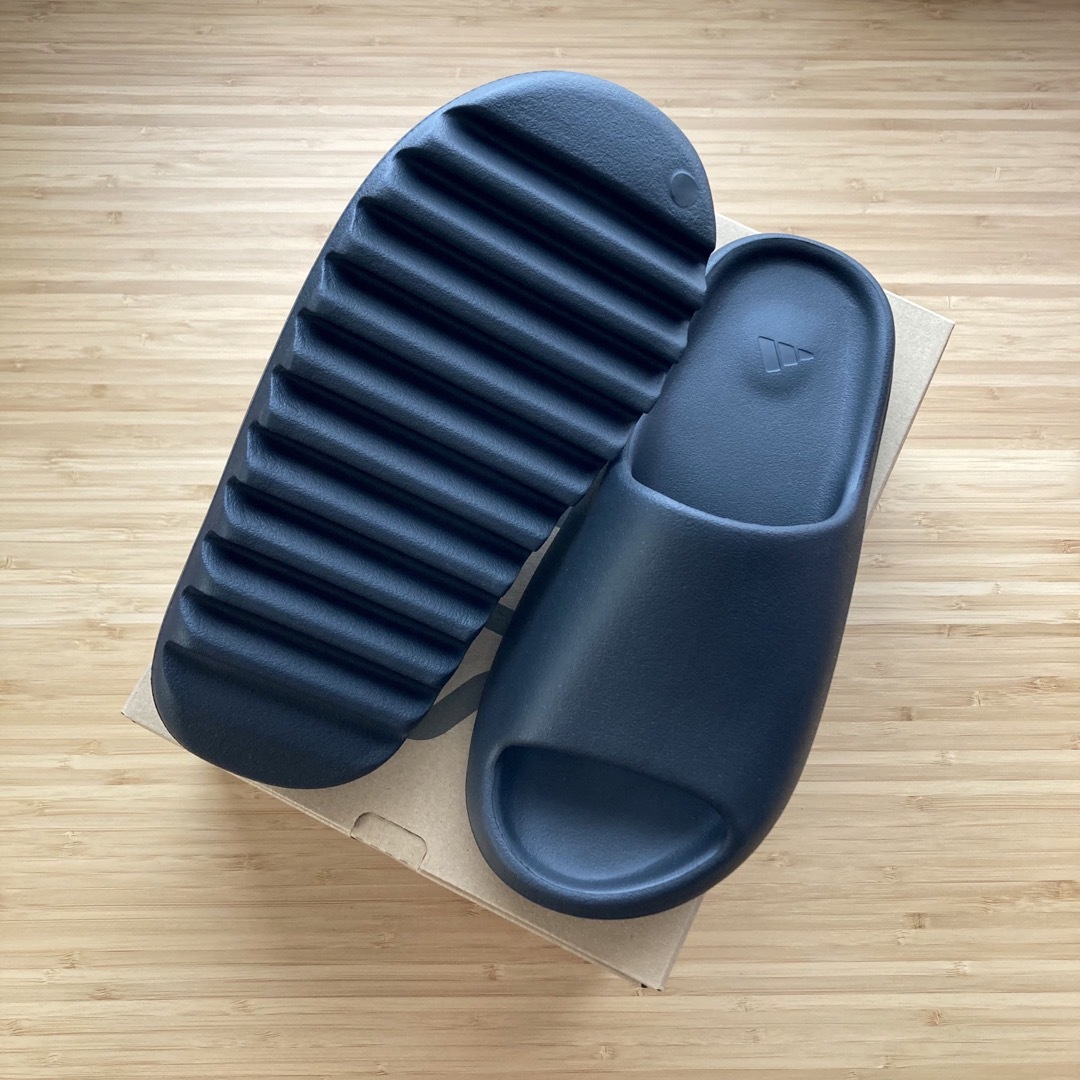 YEEZY SLIDE  ONYX  アディダス　26.5cm