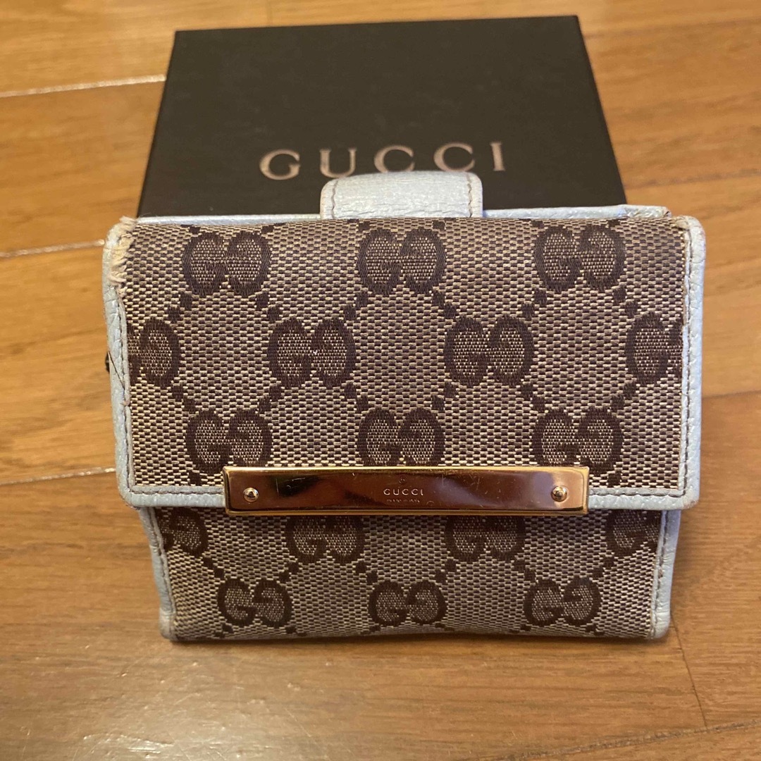 Gucci(グッチ)のGUCCI グッチ　財布　二つ折り レディースのファッション小物(財布)の商品写真