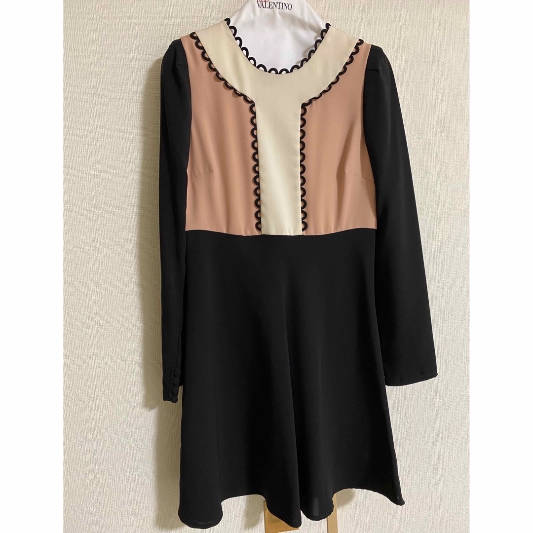 RED VALENTINO - 【レッド ヴァレンチノ】ワンピース 長袖 ブラック