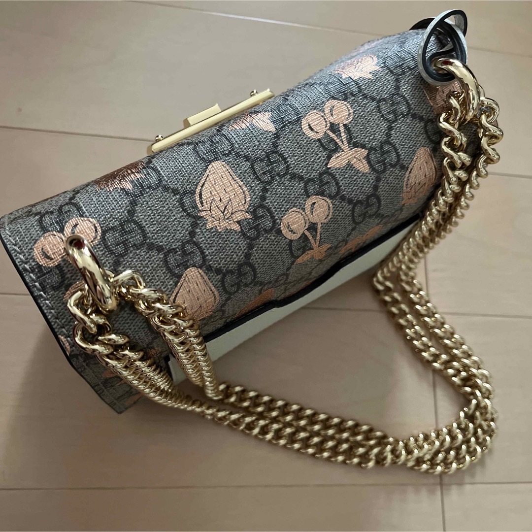 Gucci - 新品 GUCCI グッチ パドロック スモールベリー ショルダー