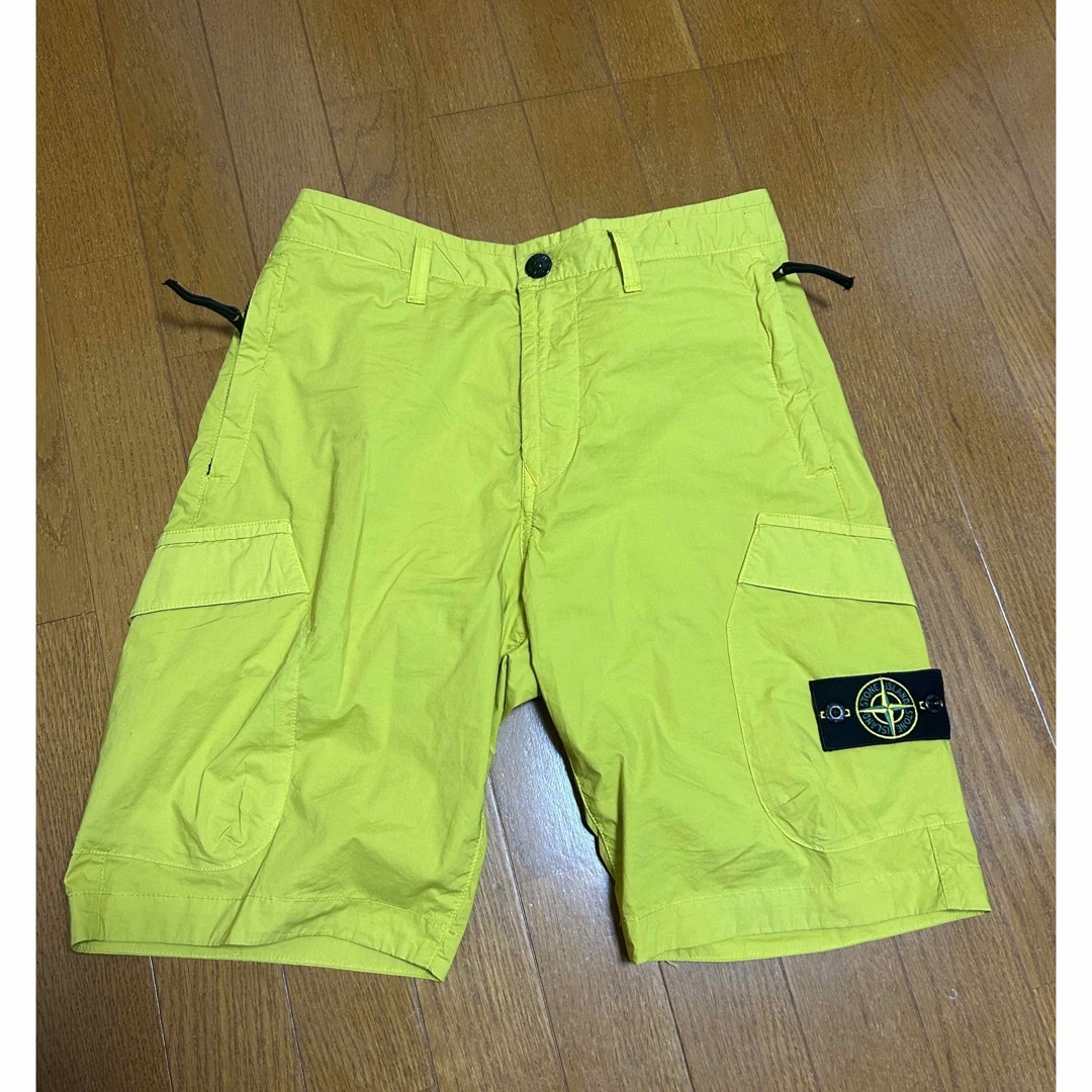 stone island ハーフパンツ マスタード系 21SS オンライン低価格