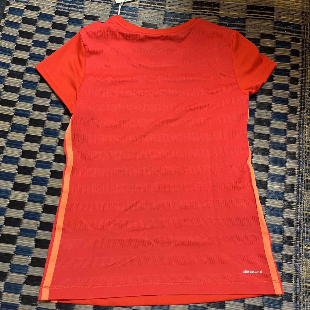 adidas(アディダス)のアディダス　ドライTシャツ　半袖Tシャツ キッズ/ベビー/マタニティのキッズ服女の子用(90cm~)(Tシャツ/カットソー)の商品写真