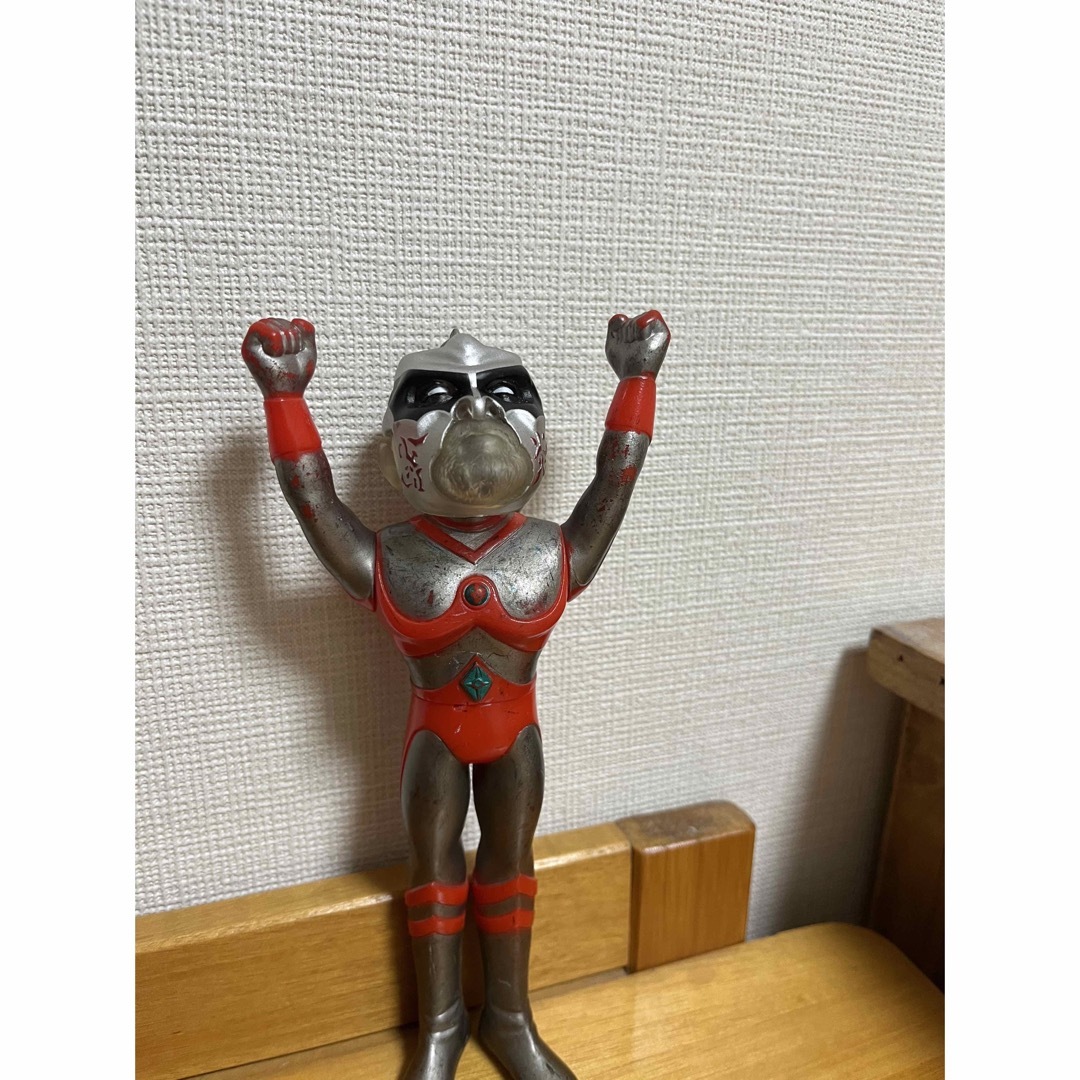 ウルトラマンソフビ　グレートムタソフビ　ムタトラマン