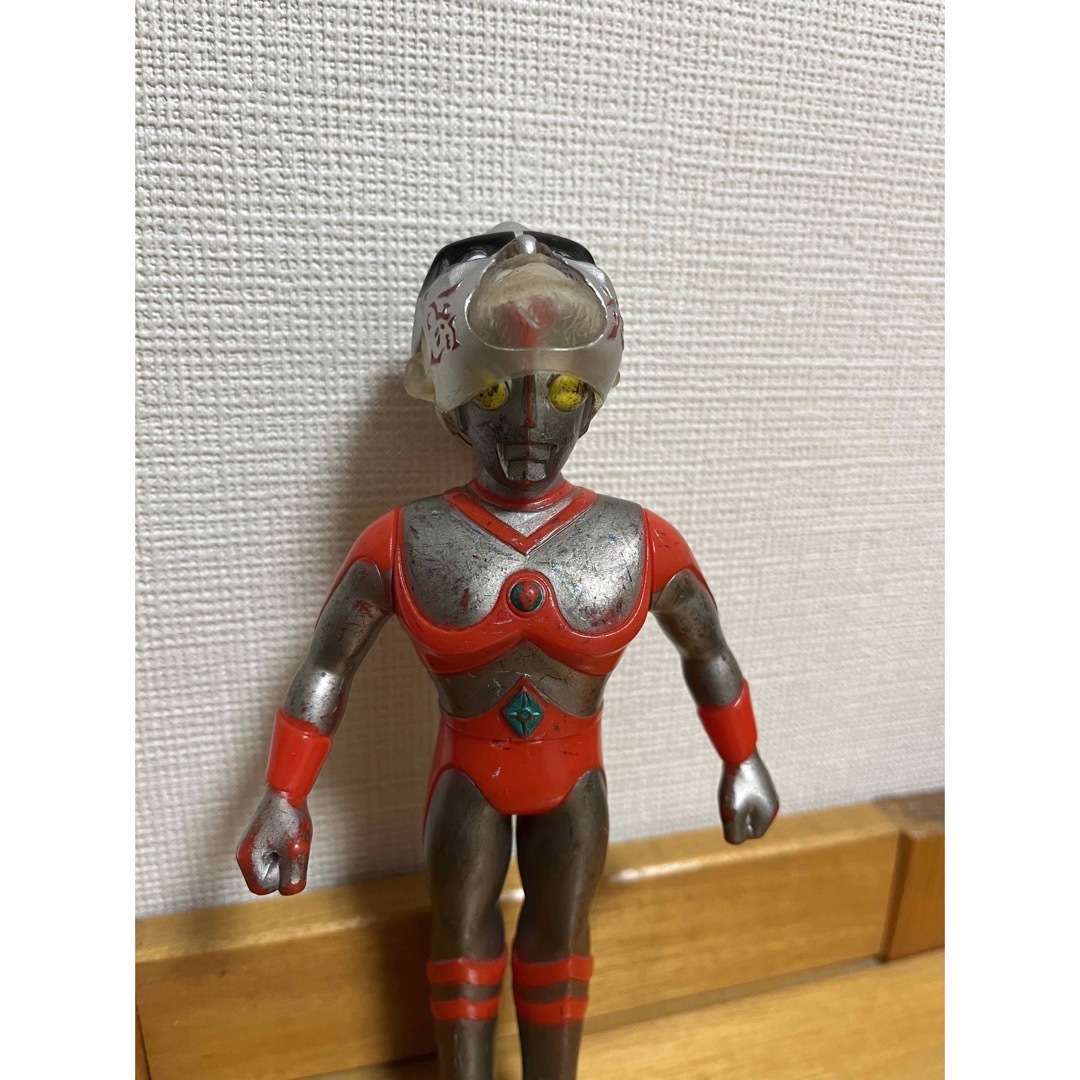 ウルトラマンソフビ　グレートムタソフビ　ムタトラマン