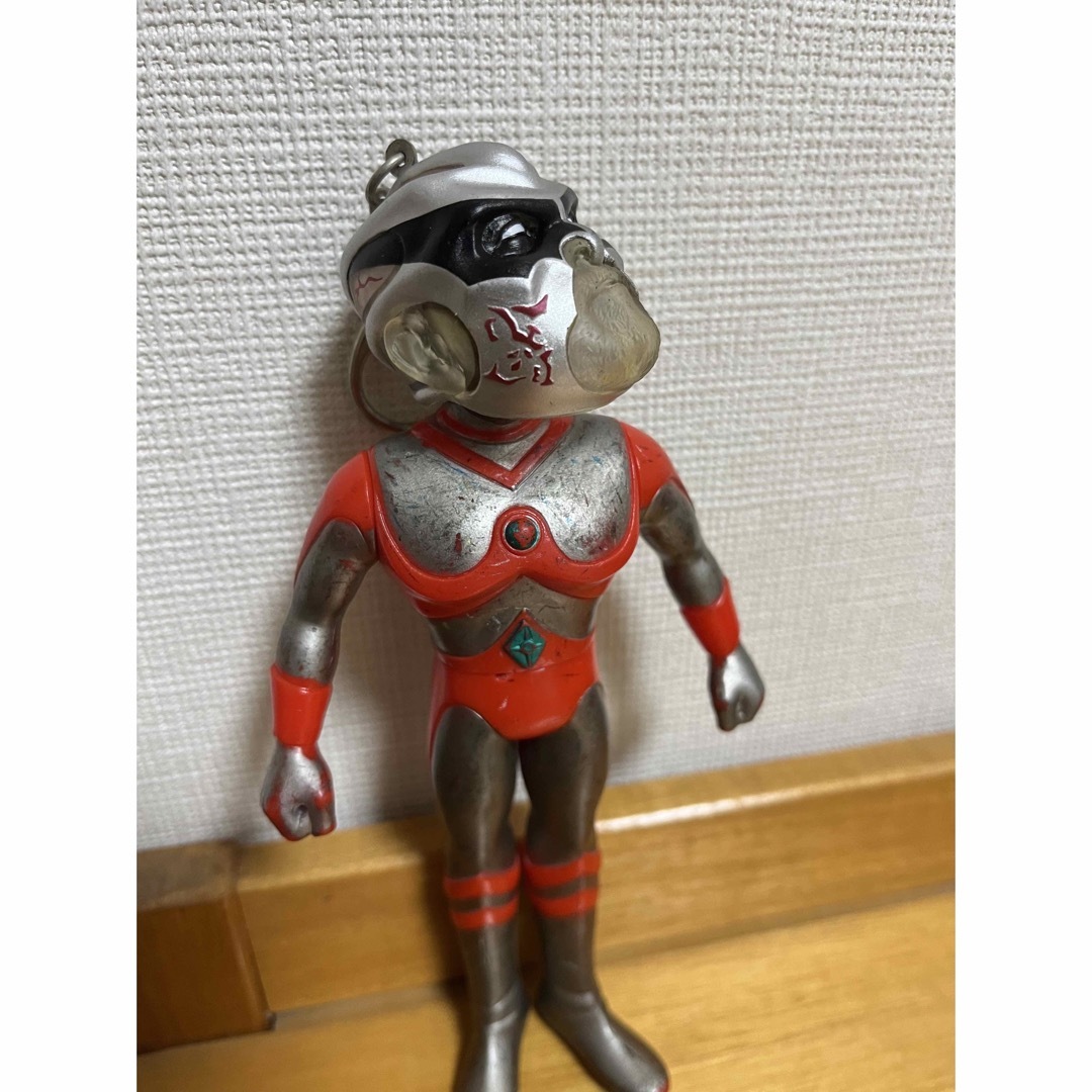 ウルトラマンソフビ　グレートムタソフビ　ムタトラマン