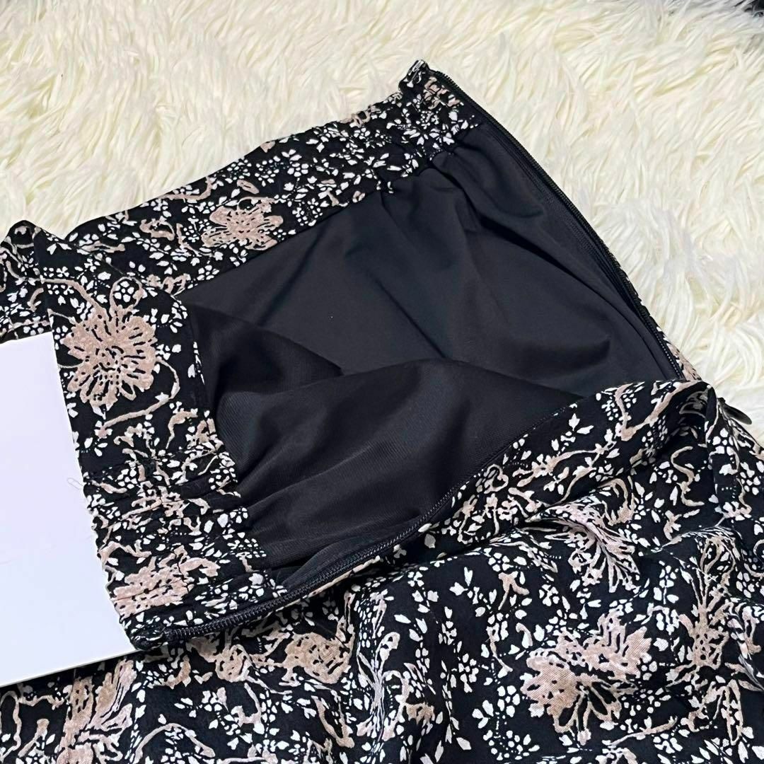 FRAY I.D(フレイアイディー)の未使用品♡FRAY I.D ロングスカート マキシ丈 花柄 フレア スリット S レディースのスカート(ロングスカート)の商品写真