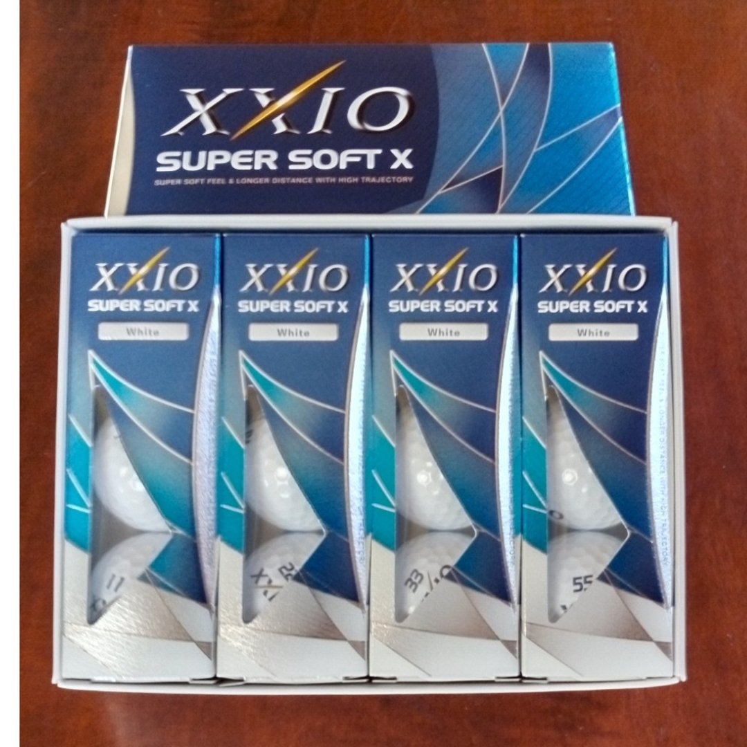 XXIO(ゼクシオ)のXXIO SUPER SOFT X   1ダース チケットのスポーツ(ゴルフ)の商品写真