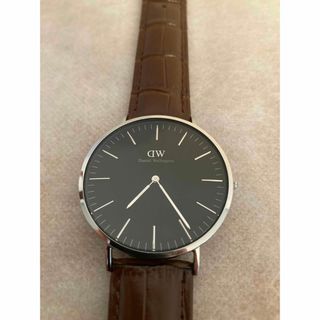 ダニエルウェリントン(Daniel Wellington)の値下げ 稼働★美品★danielwellington 腕時計 電池、革ベルト新品(腕時計(アナログ))