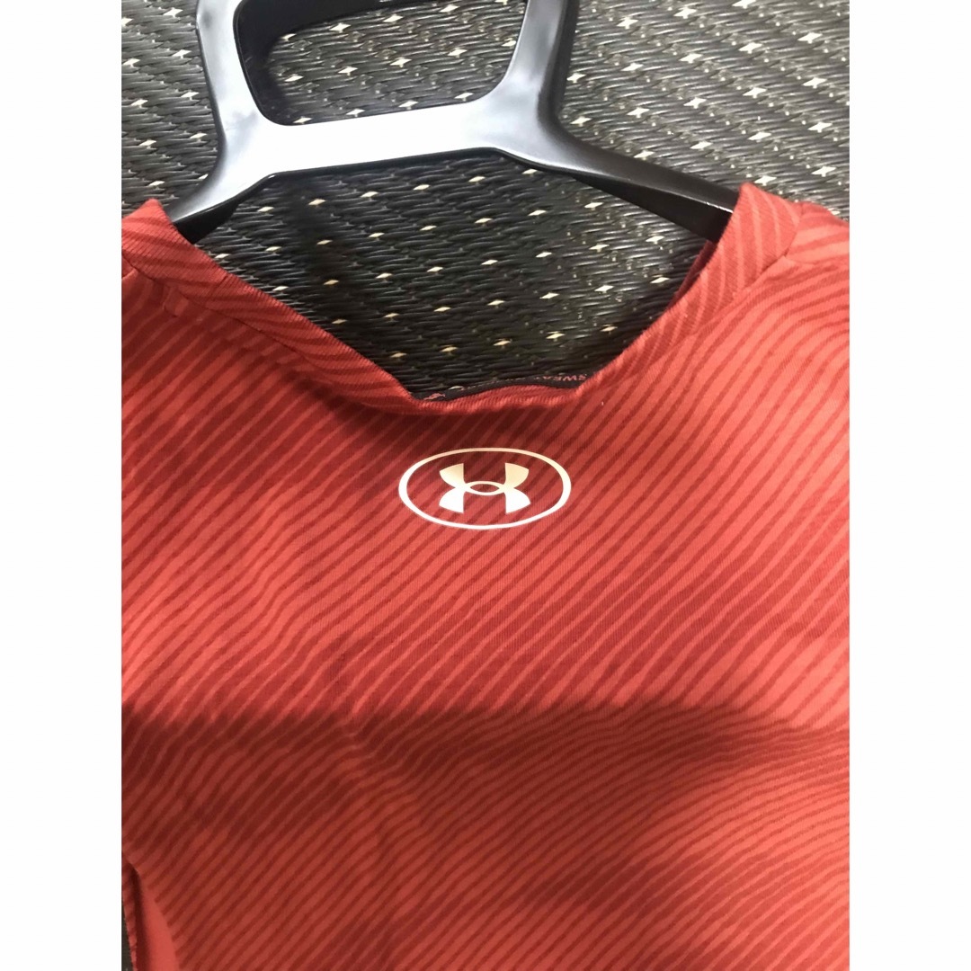 UNDER ARMOUR(アンダーアーマー)のアンダーアーマー　トレーニングウェア　おまけ付き メンズのトップス(タンクトップ)の商品写真