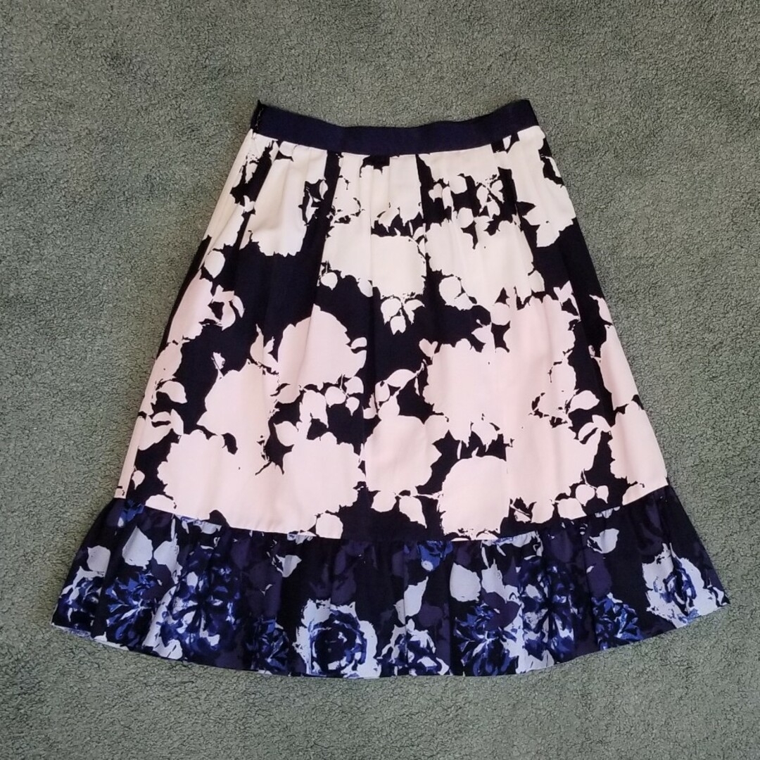 ELISAのスカート レディースのスカート(ひざ丈スカート)の商品写真