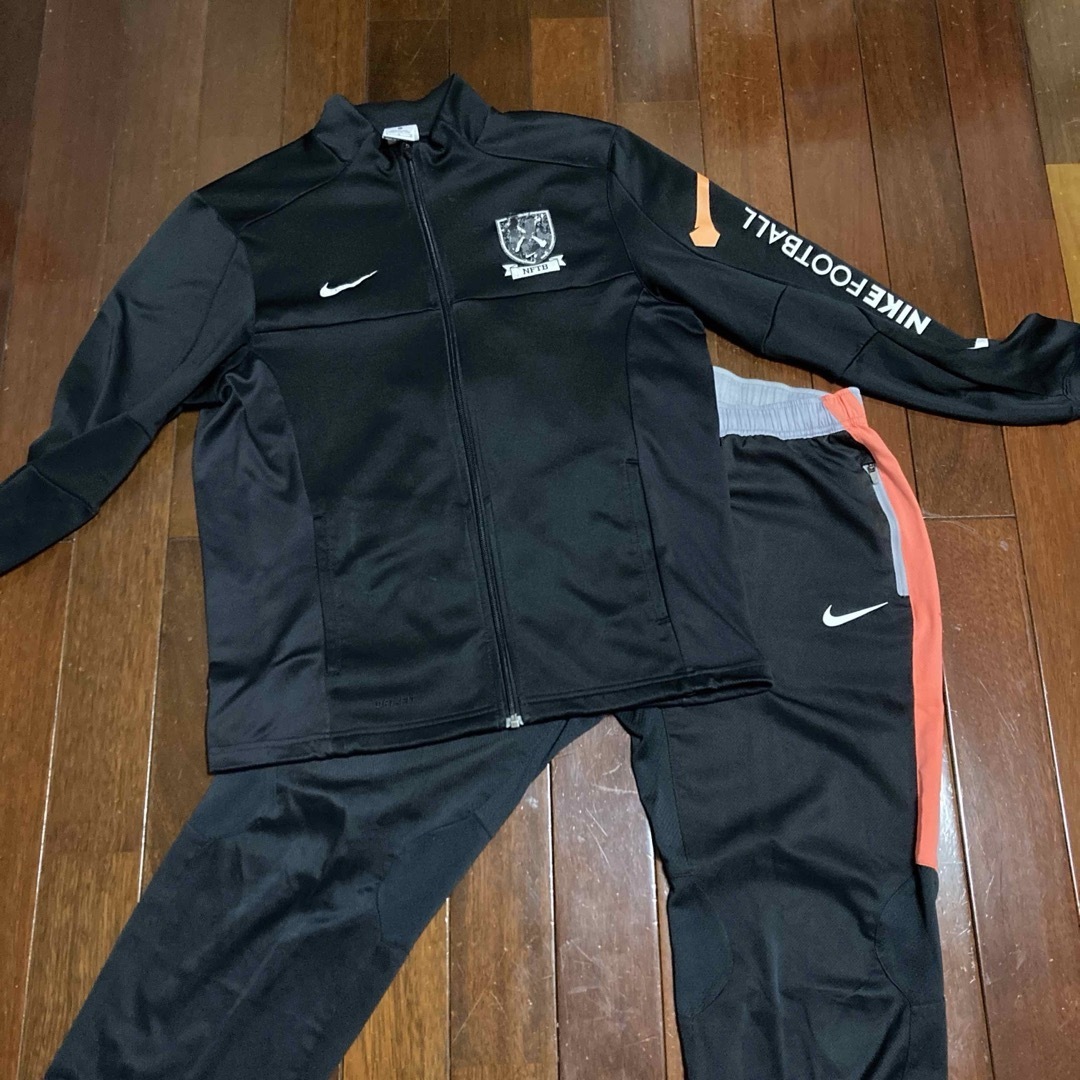 ナイキ NIKE NFTB ジャージ上下 Sサイズ セットアップ サッカー