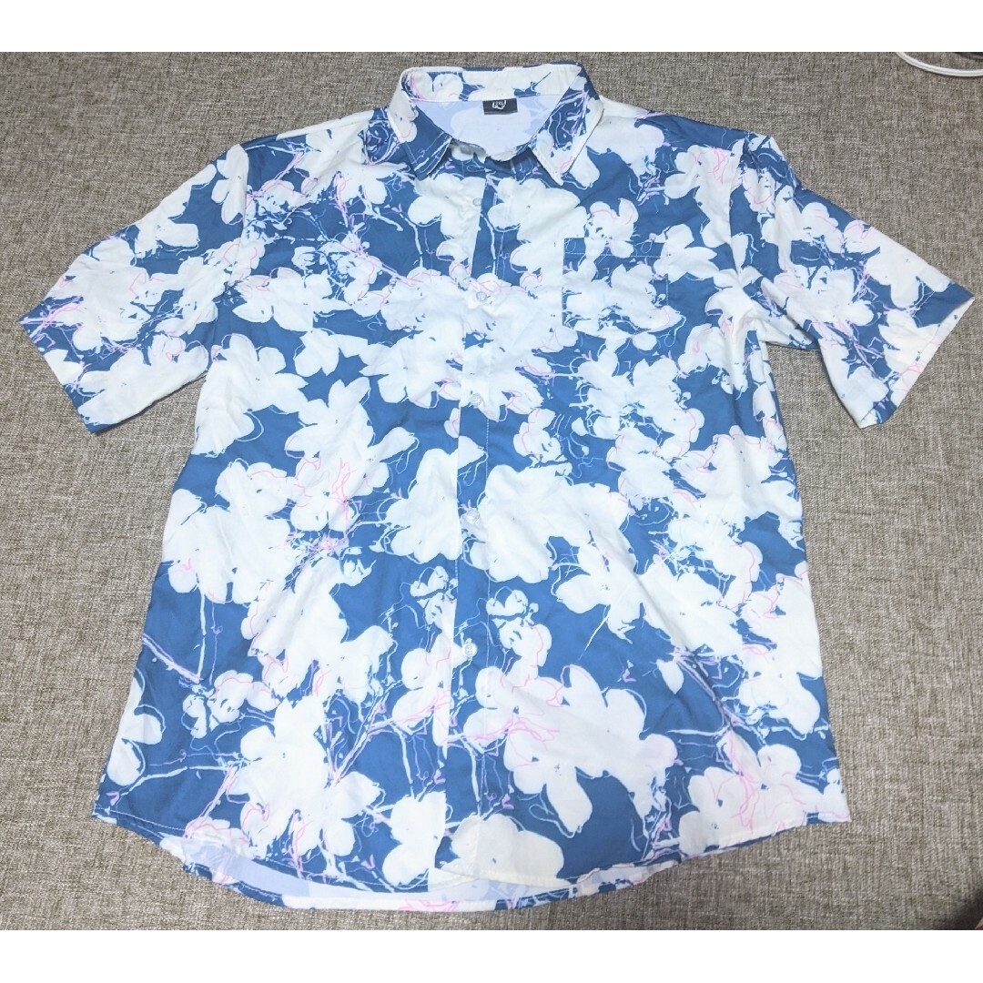 レトロ花柄ハワイアンシャツ★2XL メンズのトップス(シャツ)の商品写真