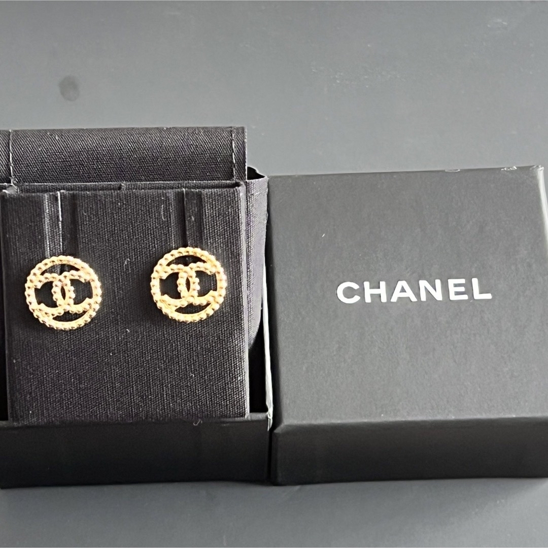 CHANEL ピアス