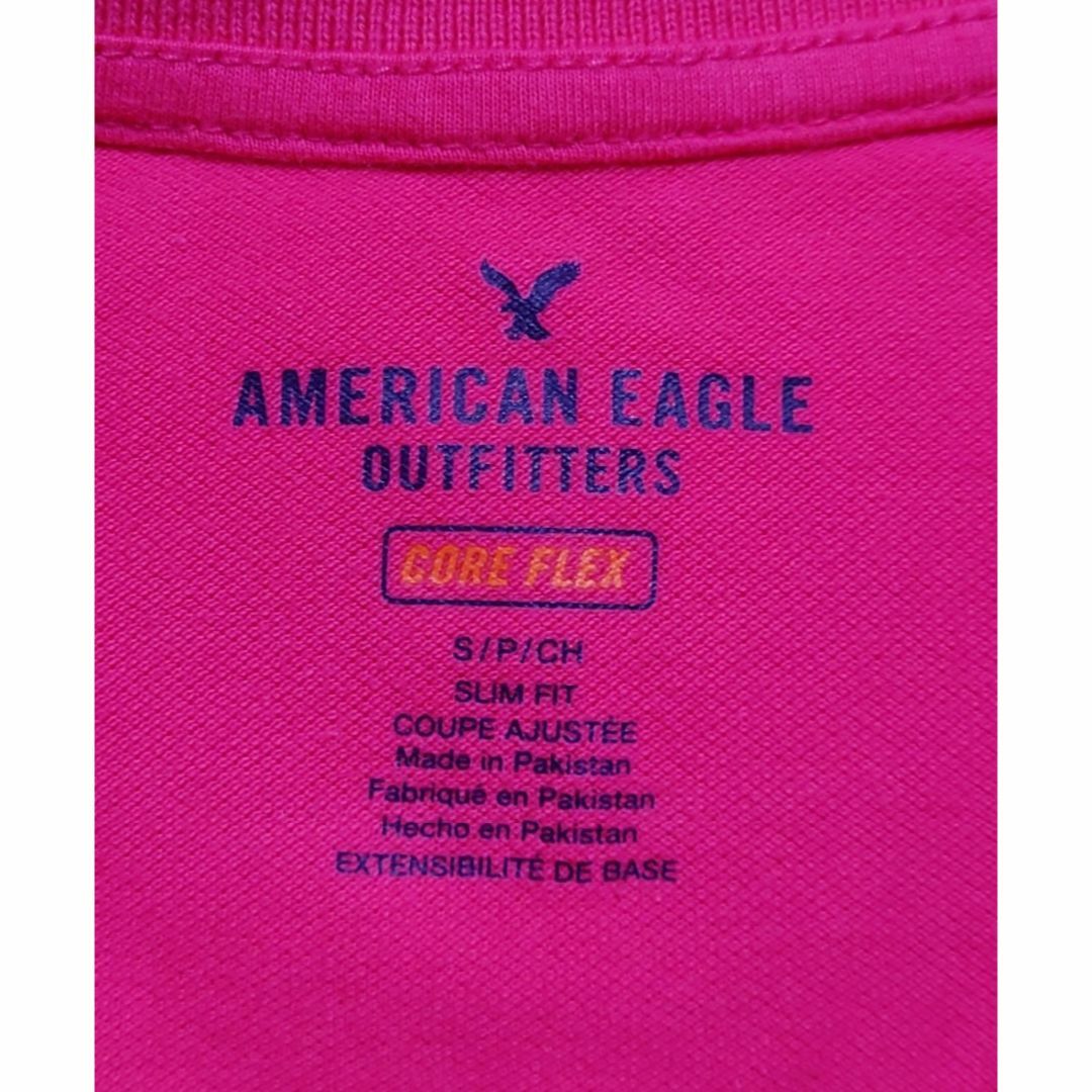 American Eagle(アメリカンイーグル)の【新品】アメリカンイーグル　ポロシャツ　ワンポイントロゴ刺繍 レディースのトップス(ポロシャツ)の商品写真