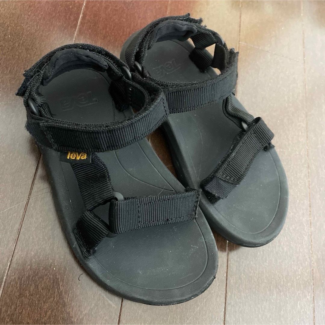 Teva(テバ)のTEVA テバ　サンダル　18cm キッズ/ベビー/マタニティのキッズ靴/シューズ(15cm~)(サンダル)の商品写真