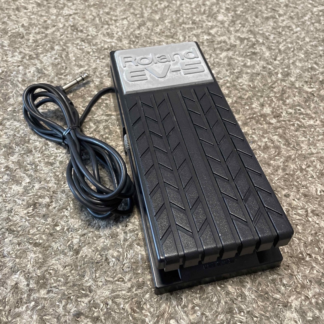 Roland EV-5 ギター ベース ペダルボード エクスプレッションペダル | フリマアプリ ラクマ