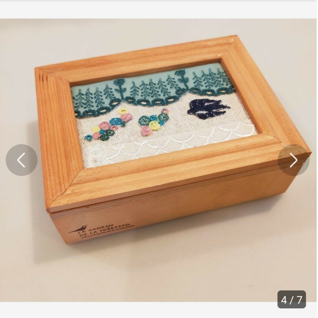 mina perhonen(ミナペルホネン)のハンドメイド　ファブリックwoodBOX　L ハンドメイドのインテリア/家具(インテリア雑貨)の商品写真