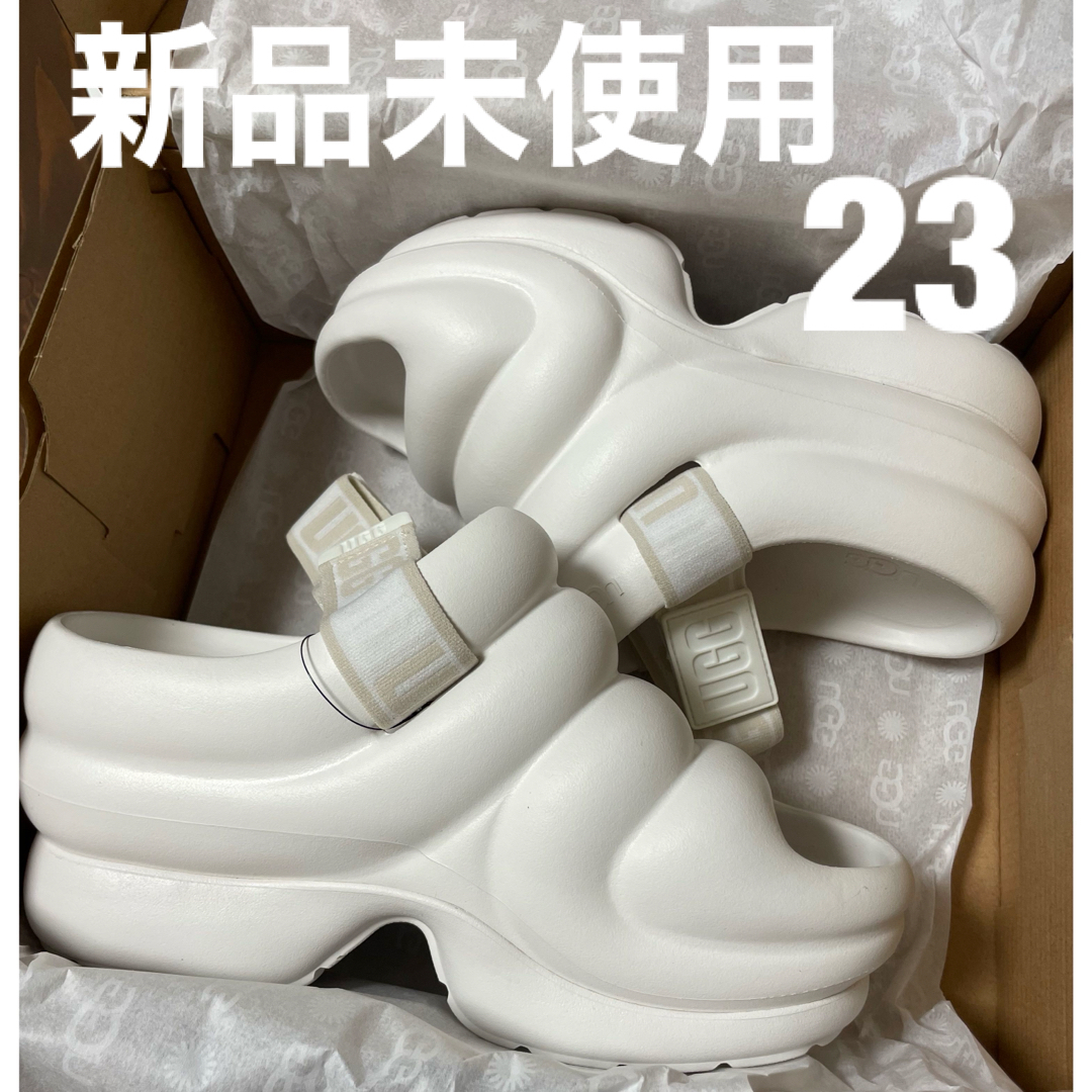 新品未使用 入手困難 UGG アグ アーイヤー　サンダル　厚底　23cm @4靴/シューズ