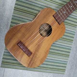 lanaiソプラノウクレレ UK-180の通販 by 【川崎楽器】ラクマショップ