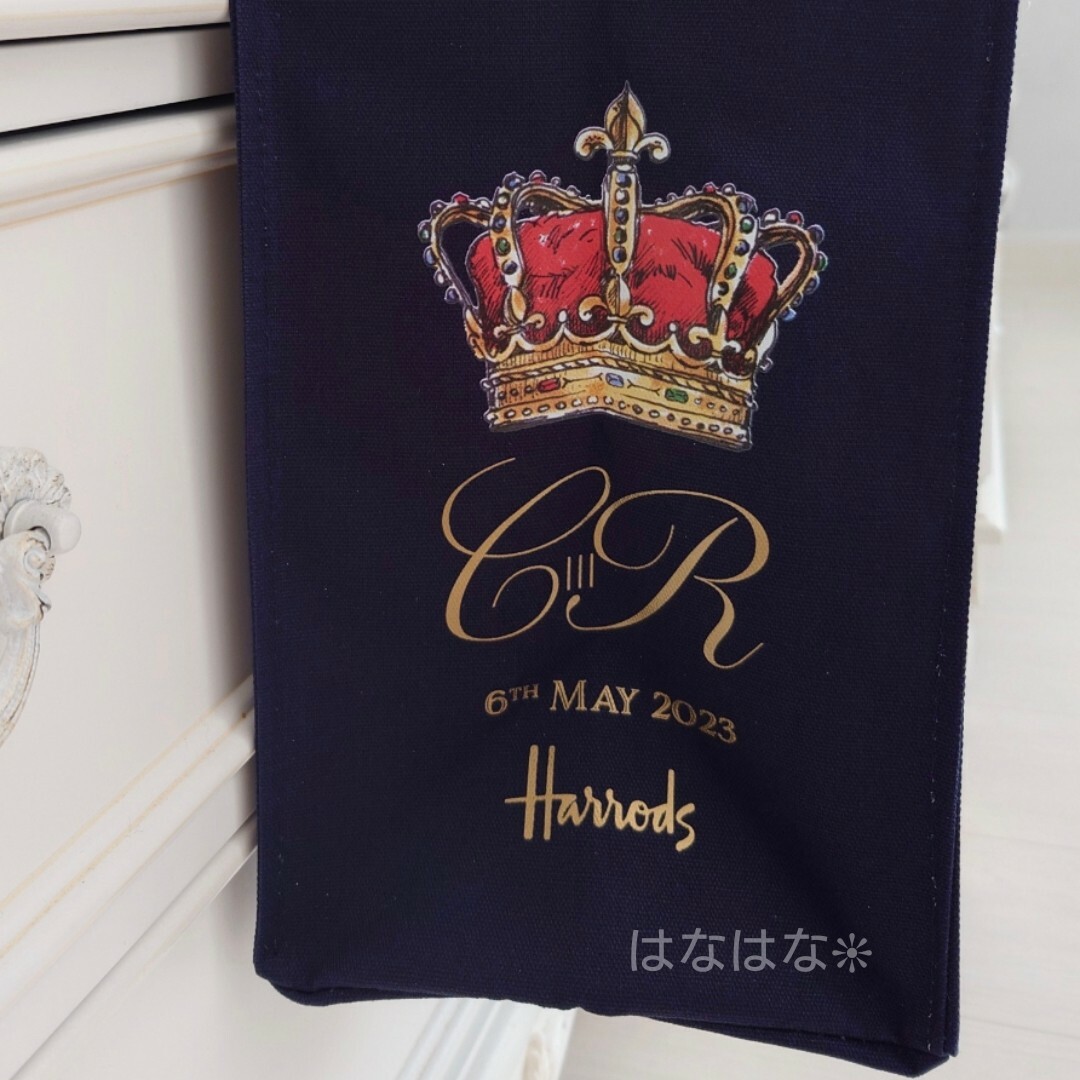 Harrods(ハロッズ)のハロッズ 限定 トートバッグ チャールズ国王戴冠式 記念 レディースのバッグ(トートバッグ)の商品写真