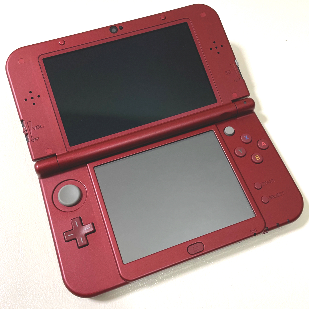 New任天堂3DS LL メタリックレッド 赤　本体