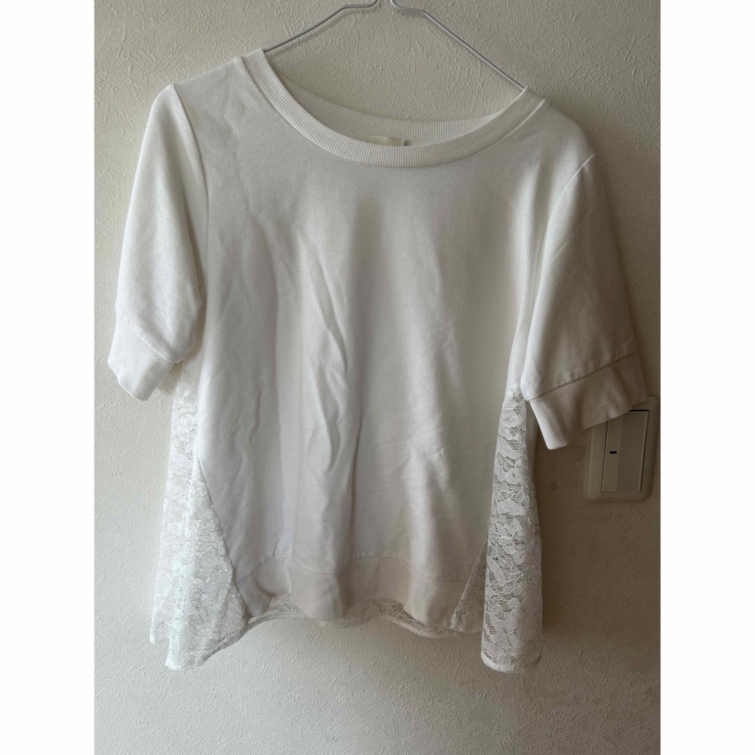 GU(ジーユー)のサイドレースTシャツ ホワイト GU レディースのトップス(Tシャツ(半袖/袖なし))の商品写真