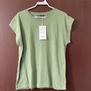 ザラ(ZARA)の新品未使用　ザラ   tシャツ　グリーン　M(Tシャツ(半袖/袖なし))